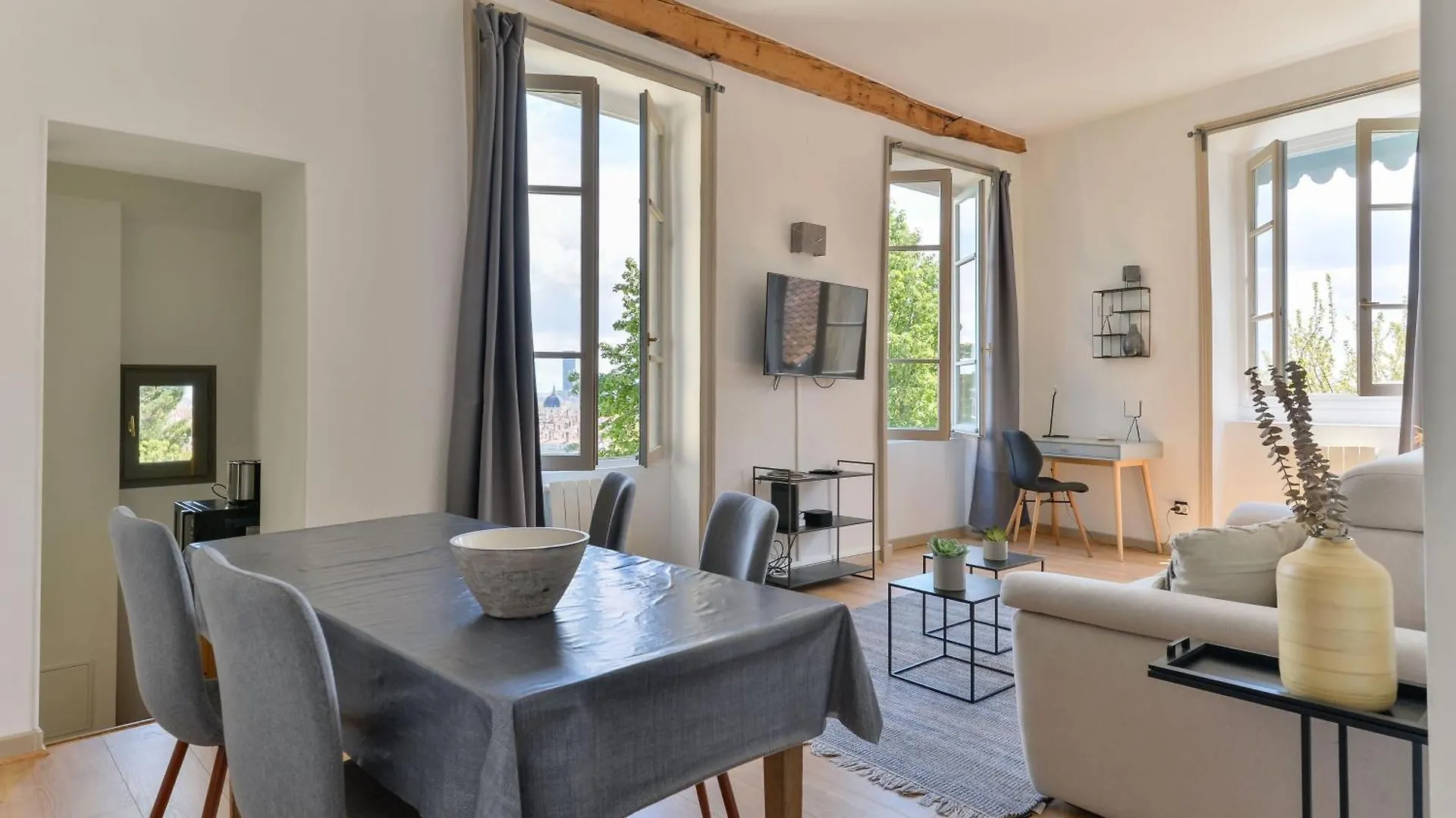 Les Jardins Du Gourguillon Apartment Lyon 0*,