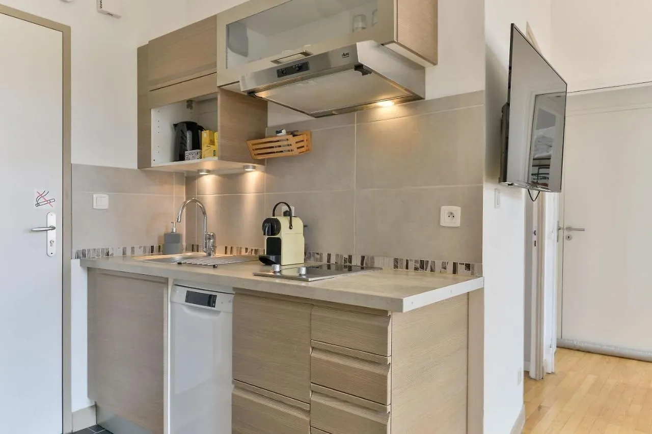 Apartment Ferienwohnung Les Jardins Du Gourguillon Lyon